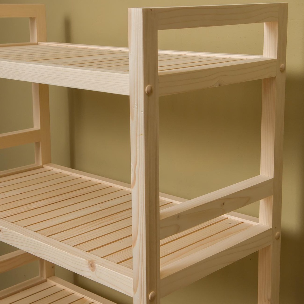 Деревянные стеллажи, тумбочки, этажерки на колесиках